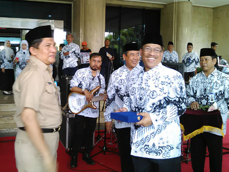 Pencarian PGRI Sungaikunjang - Persatuan Guru Republik Indonesia Cabang Sungaikunjang